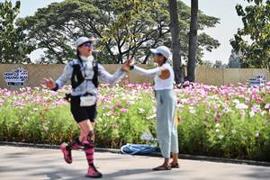 BIB: 
                            <button type="button" onclick="openModal(27798961)" class="btn btn-primary btn-sm float-right btn-popup" data-toggle="modal" data-target=".modal-high-quality">
                        <i class="fas fa-shopping-cart"></i> Add to Cart
                    </button>
                                            <button type="button" onclick="isThisMe(27798961, true)" class="btn btn-success btn-sm float-right btn-popup btn-isme hidden" data-toggle="tooltip" data-placement="bottom" title="นี่คือรูปของคุณใช่ไหม คลิกที่นี่เพื่อเอาเข้าอัลบั้ม">
                        <i class="fas fa-plus"></i> Add to album
                    </button>
                    <button type="button" onclick="isThisMe(27798961, false)" class="btn btn-warning btn-sm float-right btn-popup btn-isnotme hidden">
                        <i class="fas fa-ban"></i> Remove from album
                    </button>